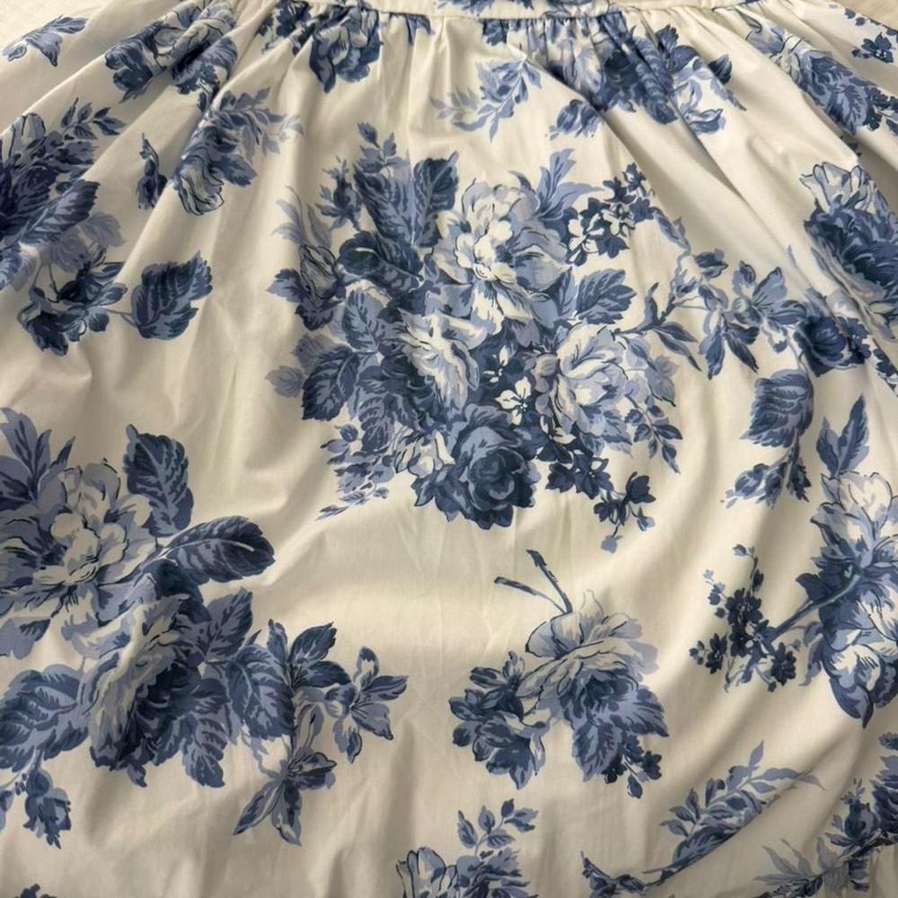 Abercrombie & Fitch White Midi Dress with Blue Floral Print - Picture 5 of 5